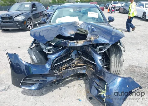 2022 Mercedes-Benz E 350 from USA, damaged, VIN W1KZF8DBXNB049580